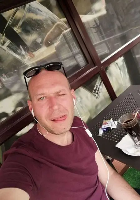 Jack из Варшавы, мне 41, познакомлюсь