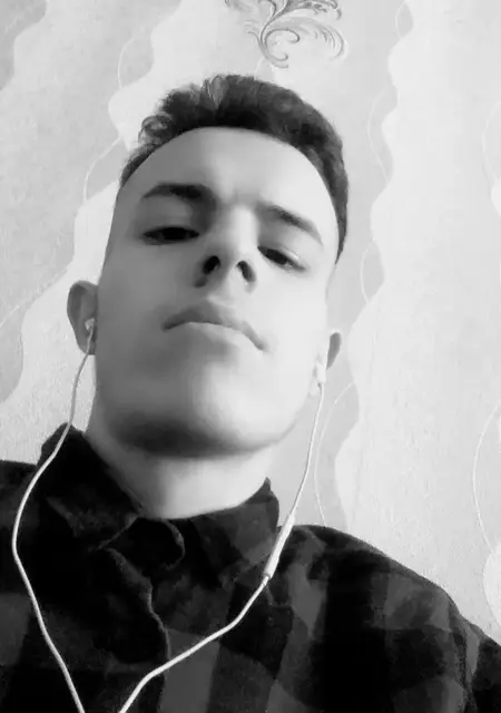 Я Danik, 21, знакомлюсь для общения в Праге