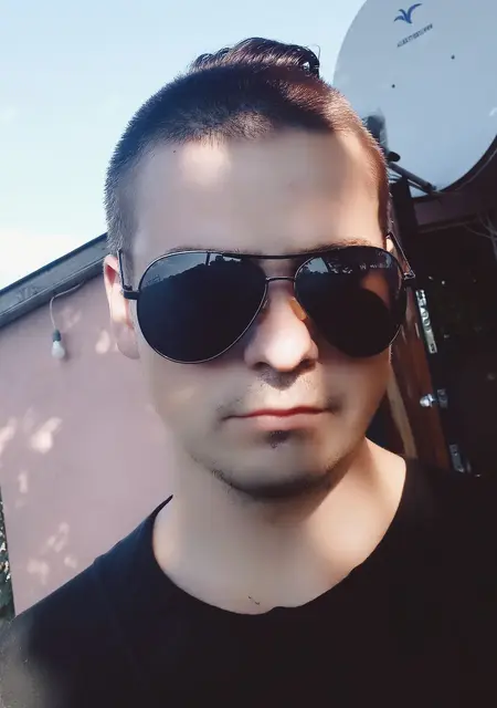 Я Віктор, 32 років, знайомлюсь для спільних подорожей у Полтаве