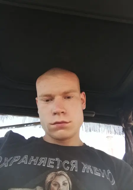 Владислав из Могилёва, мне 26, познакомлюсь на одну ночь