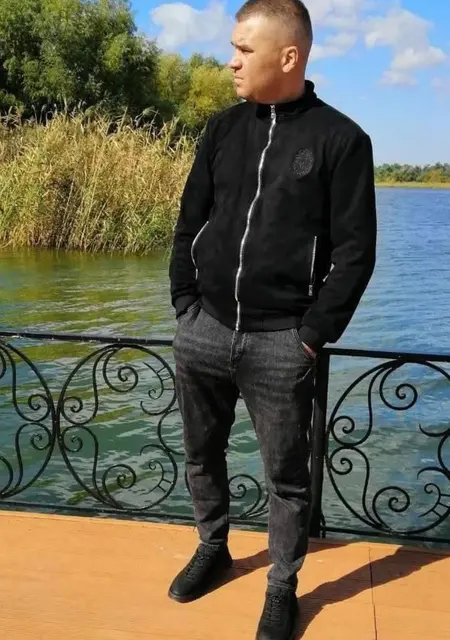 Den з Лозова, шукаю на сайті відкриті стосунки