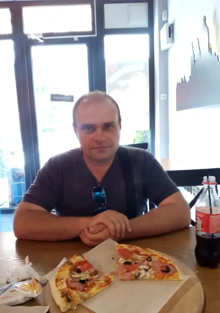 Pit из Луцка, ищу на сайте знакомства без обязательств