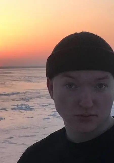 Антон из Амстердама, ищу на сайте знакомства на одну ночь