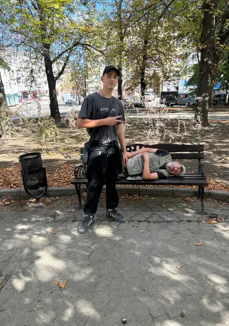 Иван из Одессы, ищу на сайте вирта