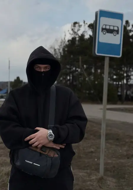 Я Nikolay, 23, из Франкфурта-на-майне, ищу знакомство для приятного времяпровождения