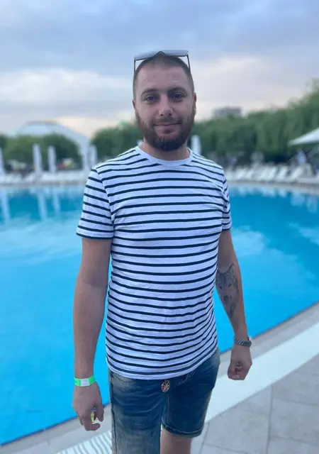 Я Андрій, 33 років, знайомлюсь без зобов'язань у Дніпрі