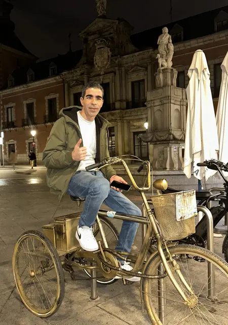 Jsgjis de Torrejón de Ardoz, tengo 30 años, listo para conocer para conversación virtual