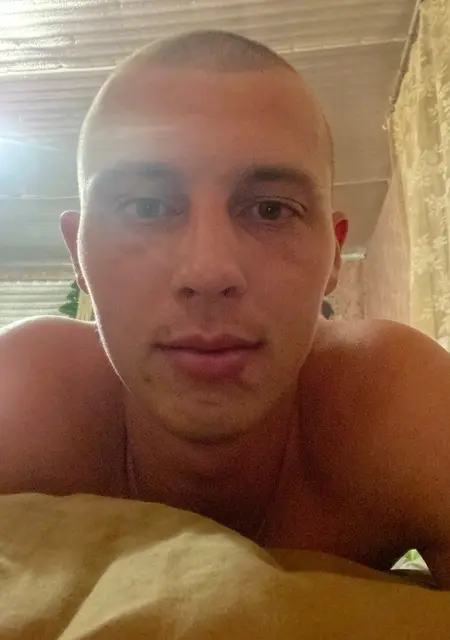 Я Иван, 28 років, знайомлюсь без зобов'язань у Луганську