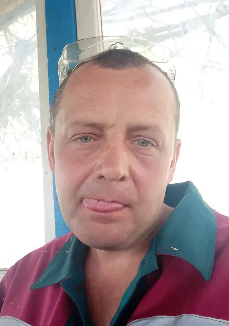 Я Саня, 45, знакомлюсь для вирта в Минске