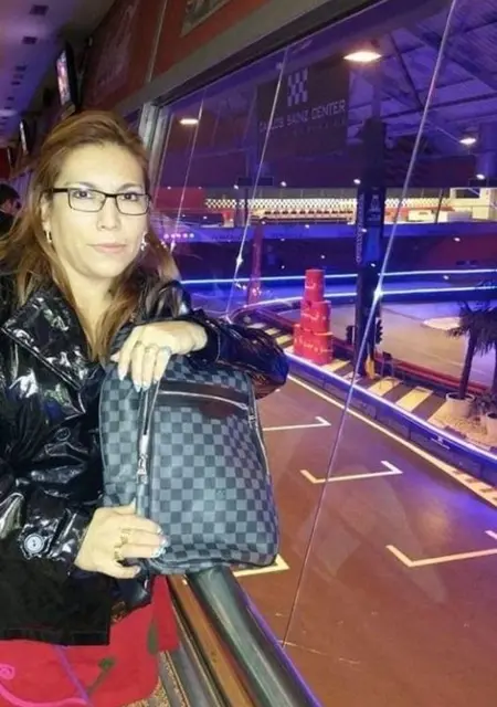 Soy Mariana, 45 años, conociéndome en Madrid