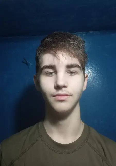 Я Ярослав, 20, знакомлюсь для постоянных отношений в Николаеве