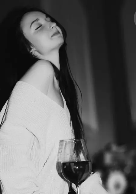 Я Ketrin, 23, из Рима, ищу знакомство