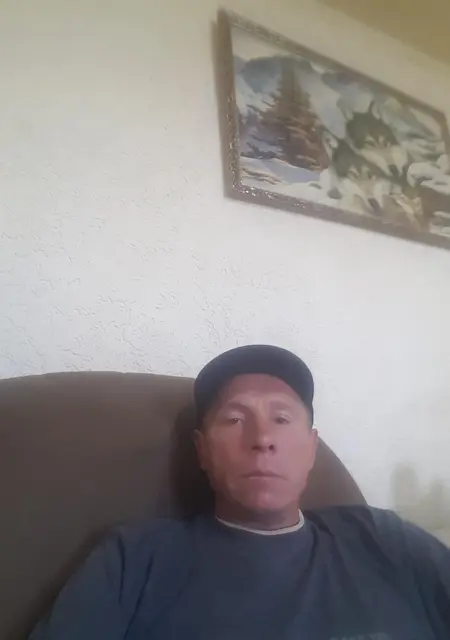 Игорь из Астаны, ищу на сайте знакомства на одну ночь