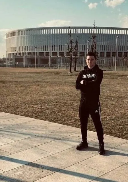 Я Макс, 25, из Гомеля, ищу знакомства на одну ночь