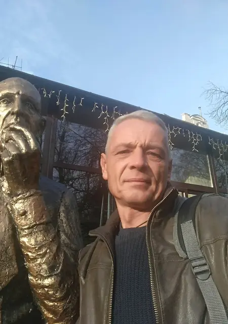 Сергей з Одеси, шукаю на сайті знайомства без зобов'язань