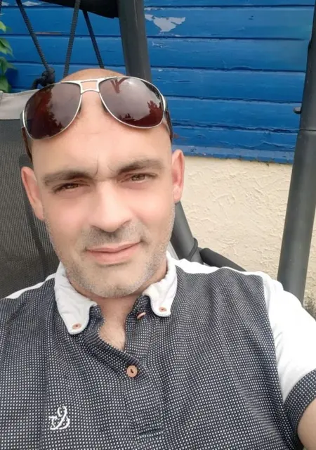 Gary из Парижа, мне 39, познакомлюсь