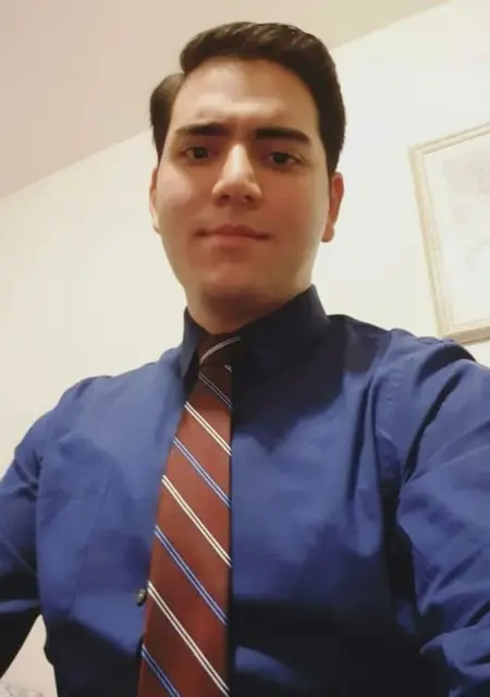 Artina Ehsany из Берлина, мне 25, познакомлюсь