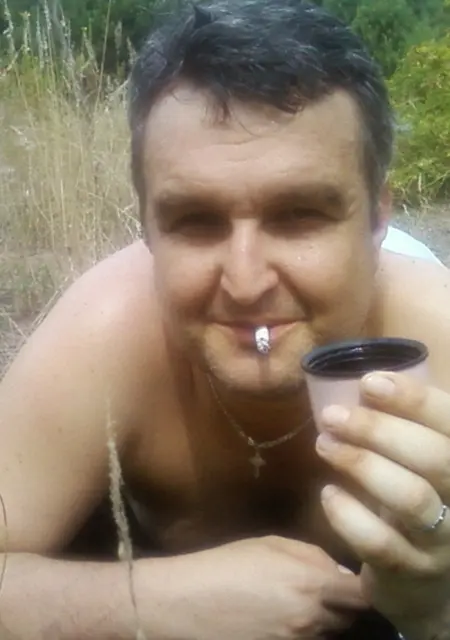 Я Олег, 55, из Львова, ищу знакомство для вирта