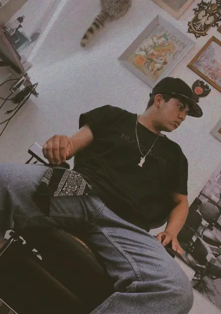 Я Edgar, 21, знакомлюсь для дружбы в Мехикавших