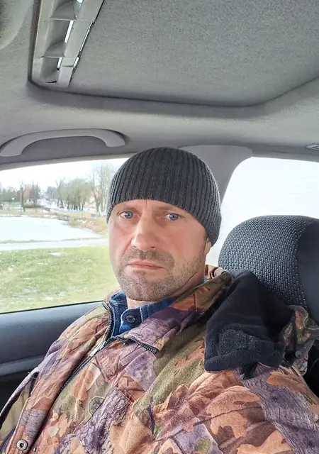 Александр из Лиды, ищу на сайте знакомства без обязательств