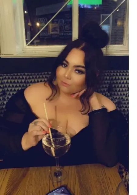 Я Jessica, 24, из Лондона, ищу знакомство