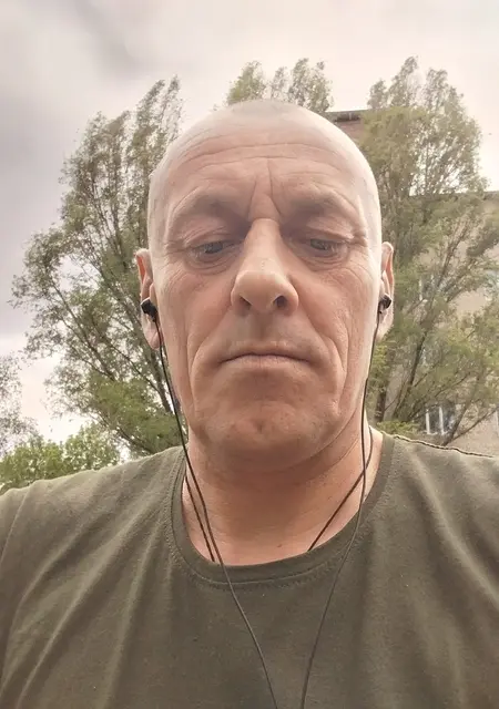 Я Stas, 48, знакомлюсь на одну ночь в Торецке