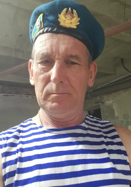 Александр из Риддера, мне 61, познакомлюсь без обязательств