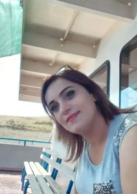 Я Slm, 43, из Стамбула, ищу знакомство