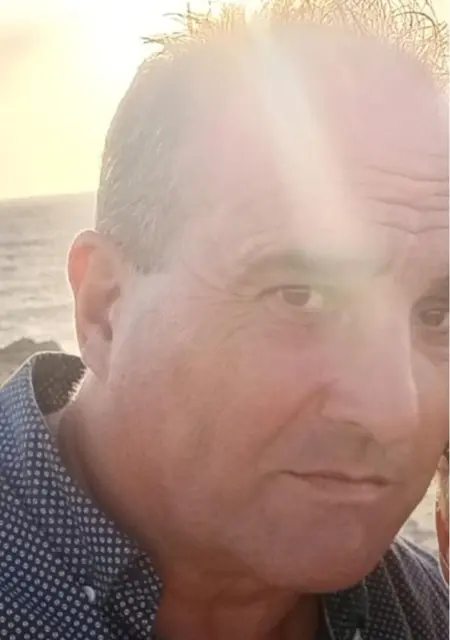 Victor de Zaragoza, tengo 57 años, listo para conocer para chatear