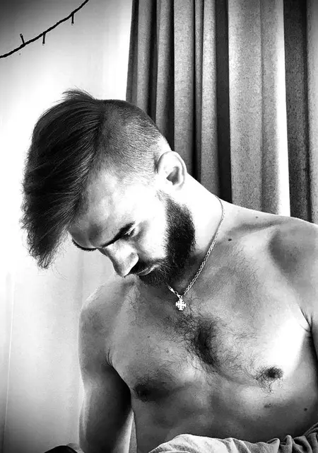 Dmitriy из Киева, ищу на сайте знакомства на одну ночь