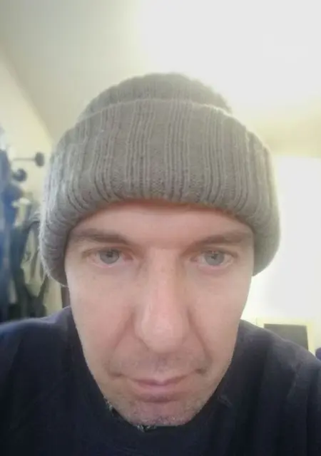 Andrea из Рима, мне 43, познакомлюсь