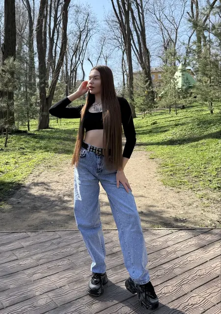 Я Evgenia, 22 років з Дніпра, шукаю знайомства без зобов'язань