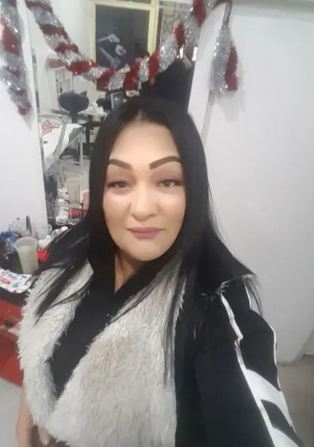 Maryam из Стамбула, мне 43, познакомлюсь