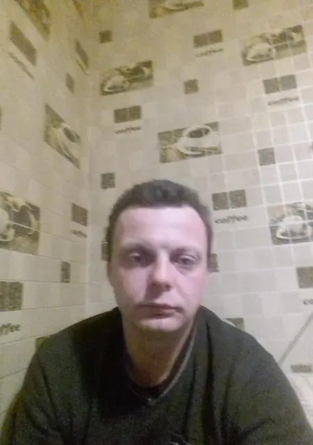 Александр з Hirske, шукаю на сайті знайомства на одну ніч