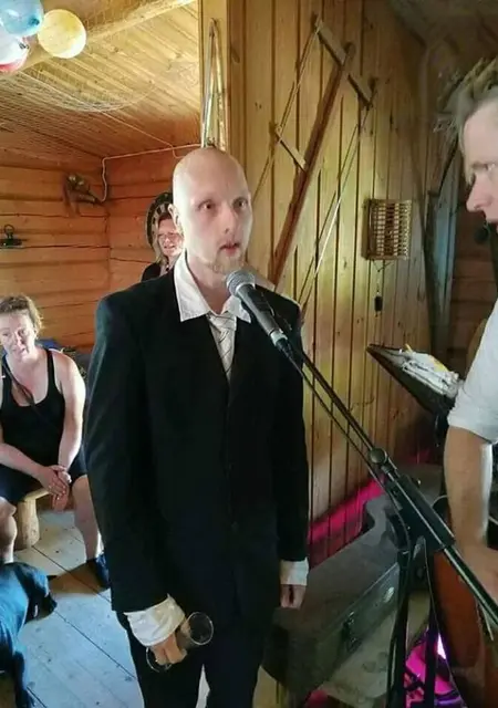 Toni из Стокгольма