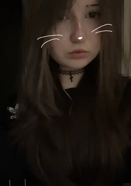 Аля из Киева, ищу на сайте вирта