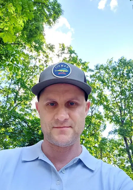 Я Александр, 53, знакомлюсь для постоянных отношений в Гомеле