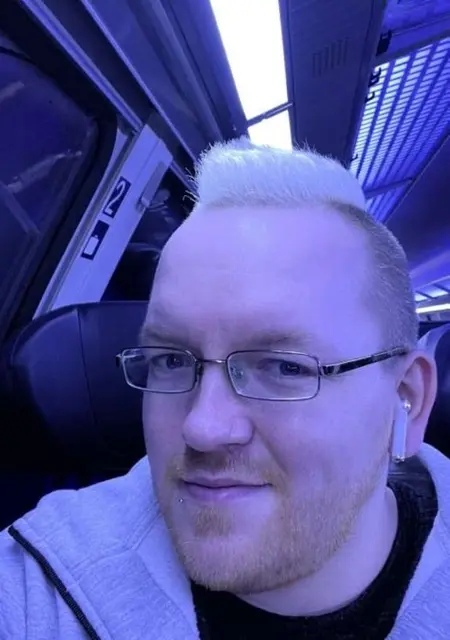 Я Nick, 27, из Берлина, ищу знакомство