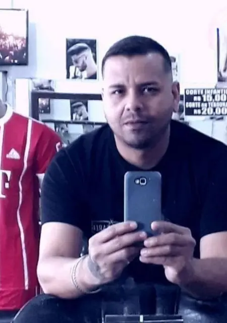 Jonathan из Мадрида, мне 42, познакомлюсь