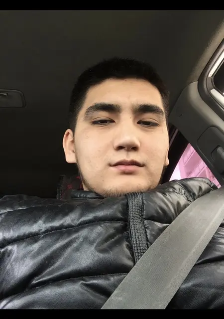 Аскат из Актау, мне 32, познакомлюсь на одну ночь