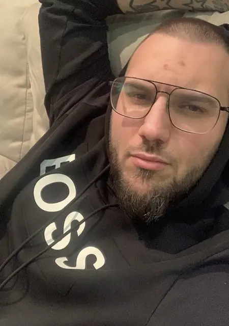 Soy Shelbyfcb, 37 años de Barcelona, busco conocer gente para pasatiempo agradable