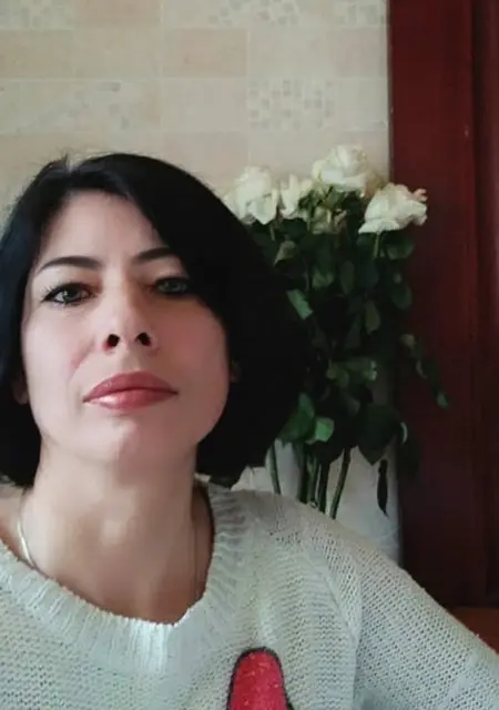 Мила из Минска, мне 53, познакомлюсь без обязательств