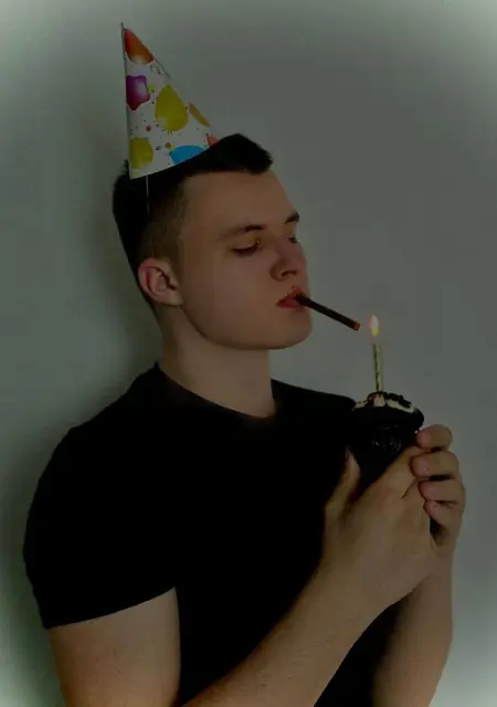 Yura из Кёльна, ищу на сайте знакомства без обязательств