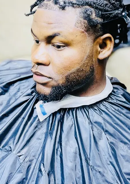 Я Pablo, 23, знакомлюсь для постоянных отношений в Дубае