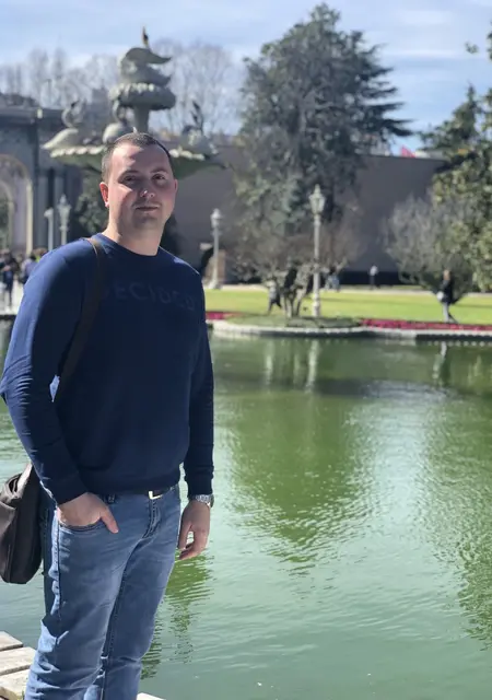 Алексей из Днепра, мне 36, познакомлюсь для приятного времяпровождения