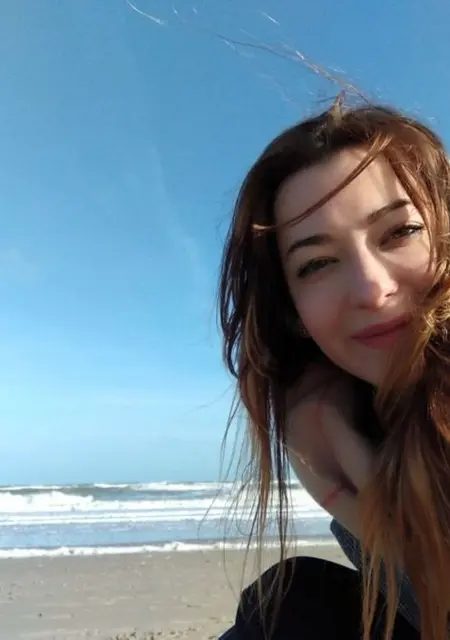 Я Alina, 30, знакомлюсь в Варшаве