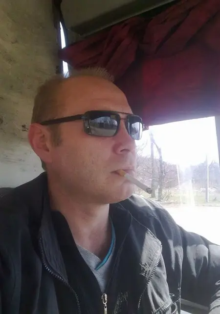 Я Александр, 52 років з Києва, шукаю знайомство для постійних стосунків