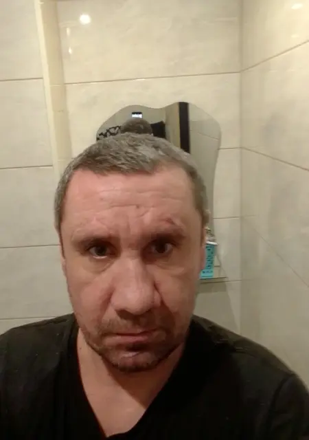 Иван из Запорожья, ищу на сайте знакомства на одну ночь