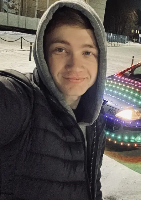 Володимир из Сум, ищу на сайте знакомства на одну ночь
