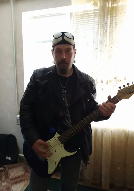 Manowar з Одеси, мені 52 років, познайомлюсь на одну ніч